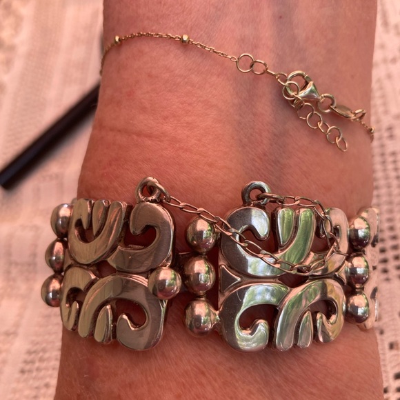 925 MEXICO bracelet Vintage Scrollwork unisex 1”wide, about 8.5” (outside) - Picture 7 of 8